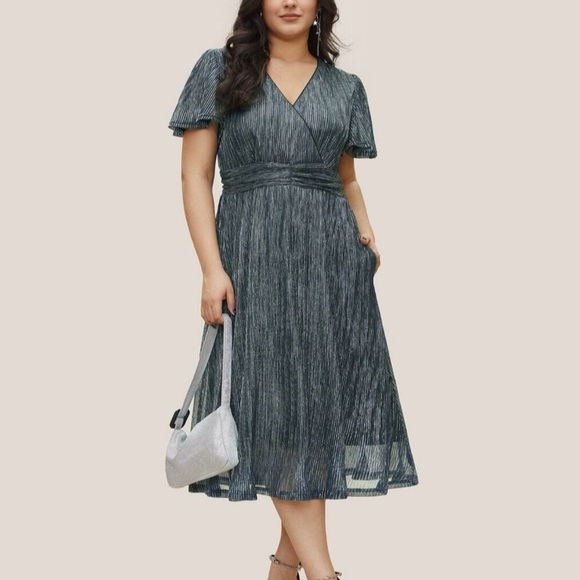 Bloomchic Plus Size Glitter Mesh Surplice Neck Ruffle Sleeve Pocket Midi Dress - Picture 1 of 6